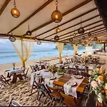 Apartamento Ubatuba - Praia grande - 260m da praia
